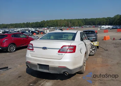 2015 Ford Taurus Limited z USA, uszkodzony, nr VIN 1FAHP2F84FG102611